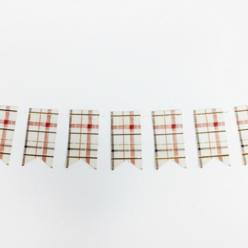 Plaid Mini Tag Banner