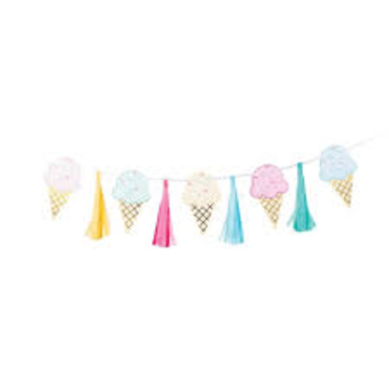 PASTEL ICE CREAM TASSLE BANNER