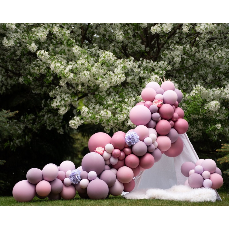Lilac Bloom Garland   5 Foot  Glam Kit