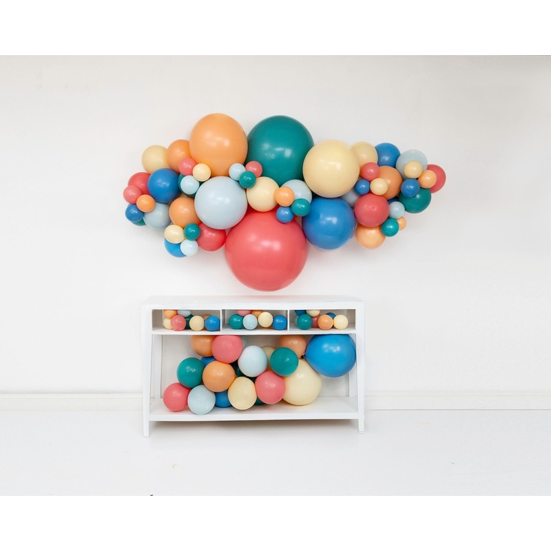 Animal Parade Garland   8 Foot  Glam Kit