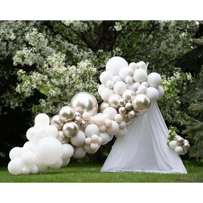 White Gardenia Garland   5 Foot  Glam Kit