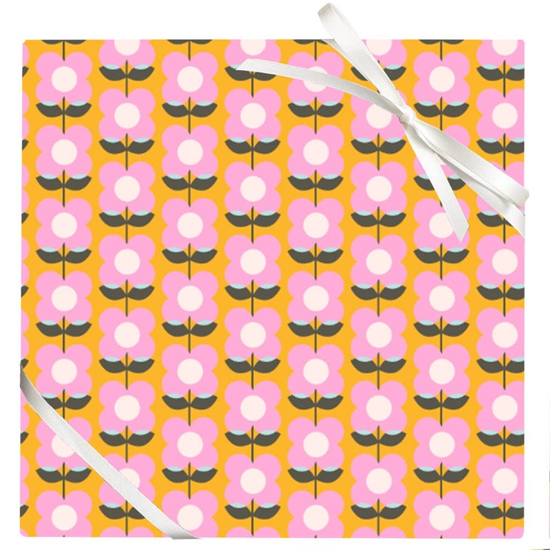 Retro Flowers Roll