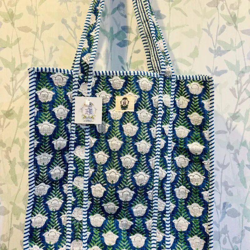 Blue Skies | Regular Quilted Tote Bag