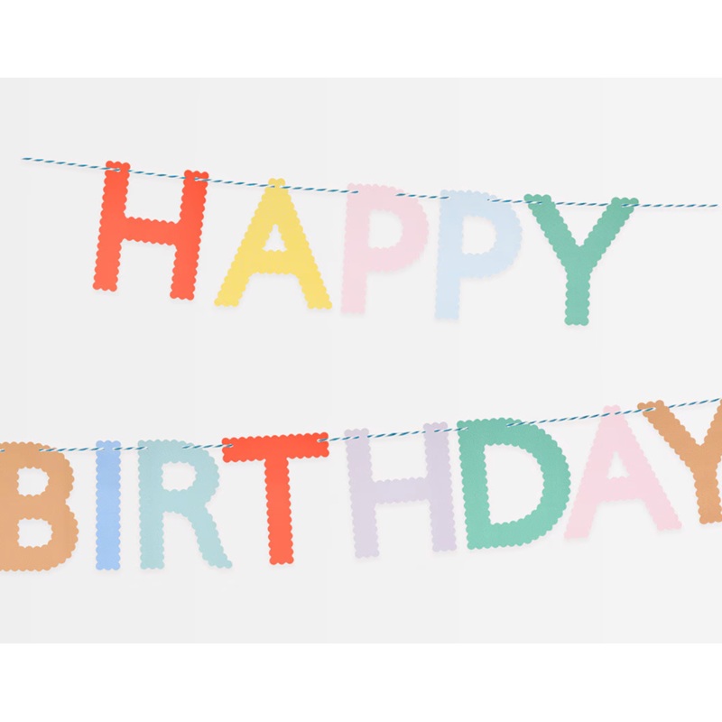 Bright Scalloped Happy Birthday Garland