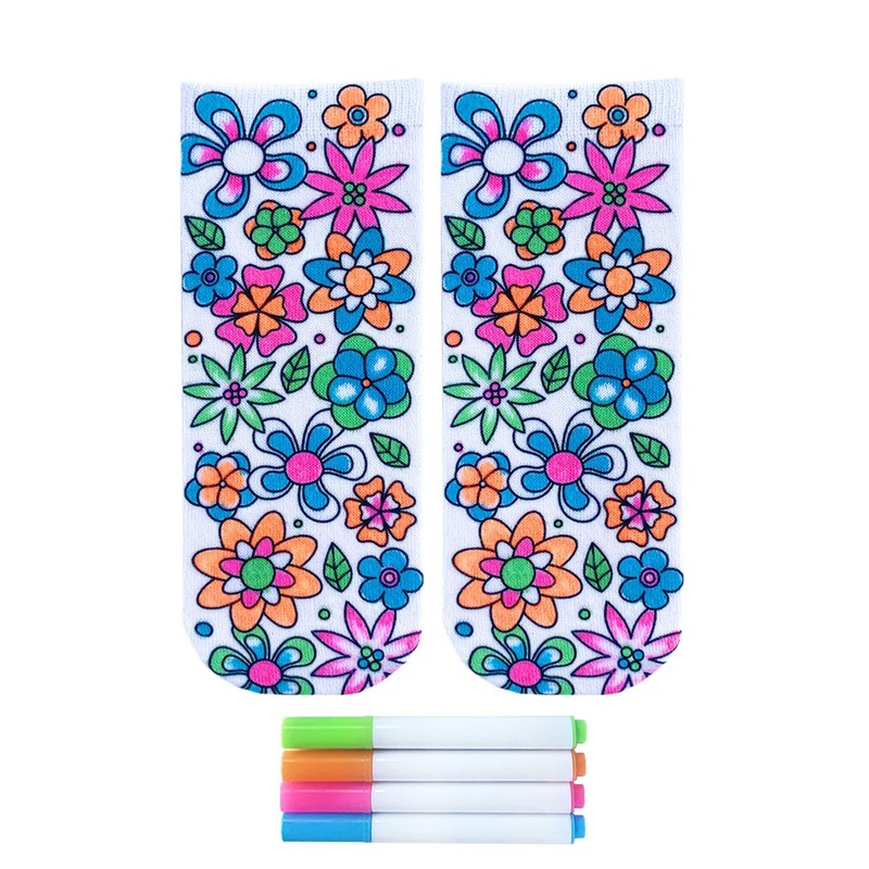 COLORING SOCKS