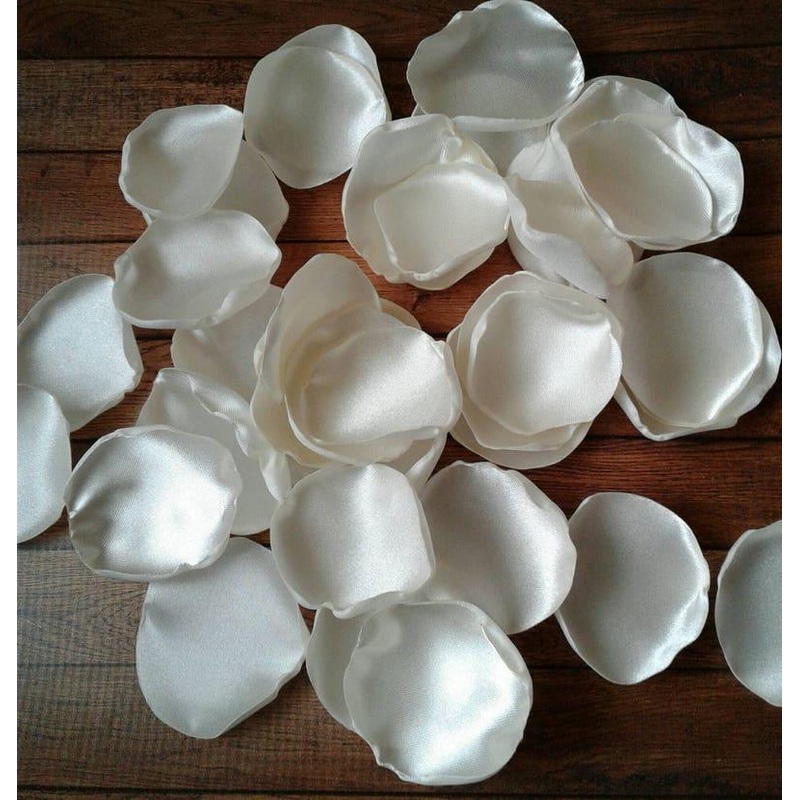 Wedding Rose Petals, Ivory Rose Petals, Wedding Decorations, Flower Petals, Bridal Shower Decor, Wedding, Wedding Accessories, Wedding Aisle Decoration
