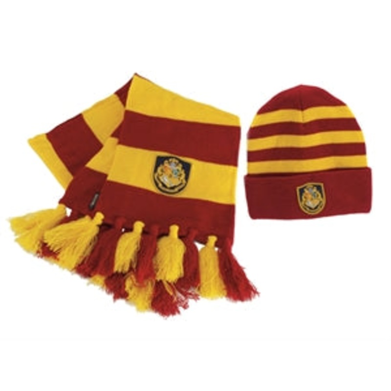 Harry Potter Hogwarts Scarf & Hat