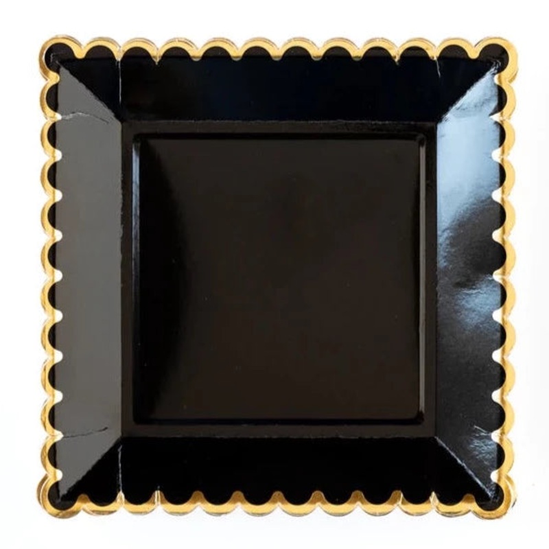 Black Scalloped Dinner Paper Plates