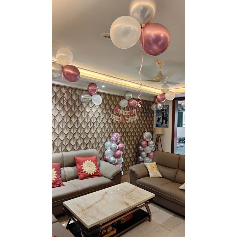 Welcome Baby Girl Decor with Giraffe [ BA33 ]