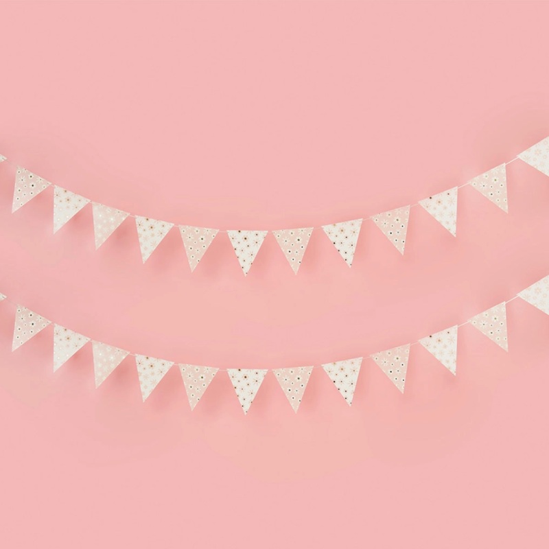 Daisy Paper Banner