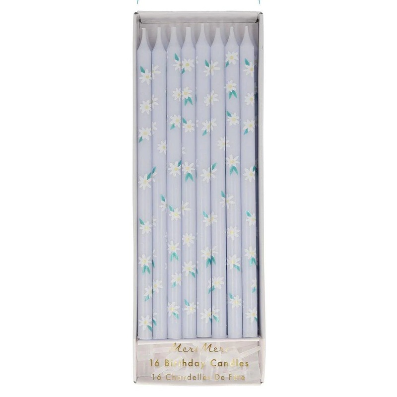 DAISY PATTERN CANDLES BY MERI MERI
