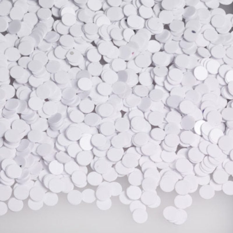 WHITE DOT CONFETTI 4OZ
